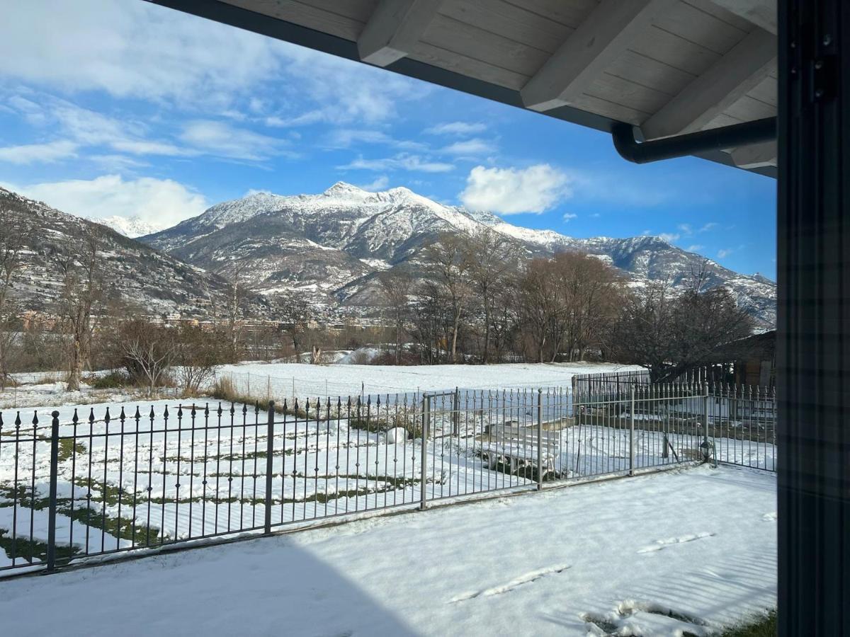 אאוסטה Mountain View Villa Kate Alloggio Ad Uso Turistico Vda Gressan 0161 חדר תמונה